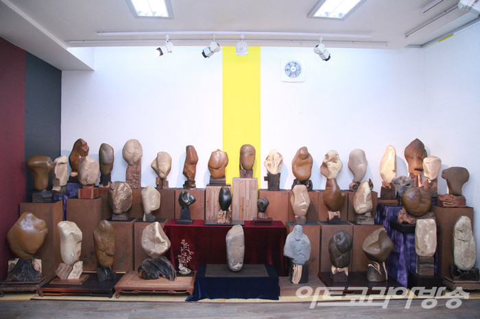 수석작가 이완우 '임진강 황석 상처와 고통을 넘어선 표정전'