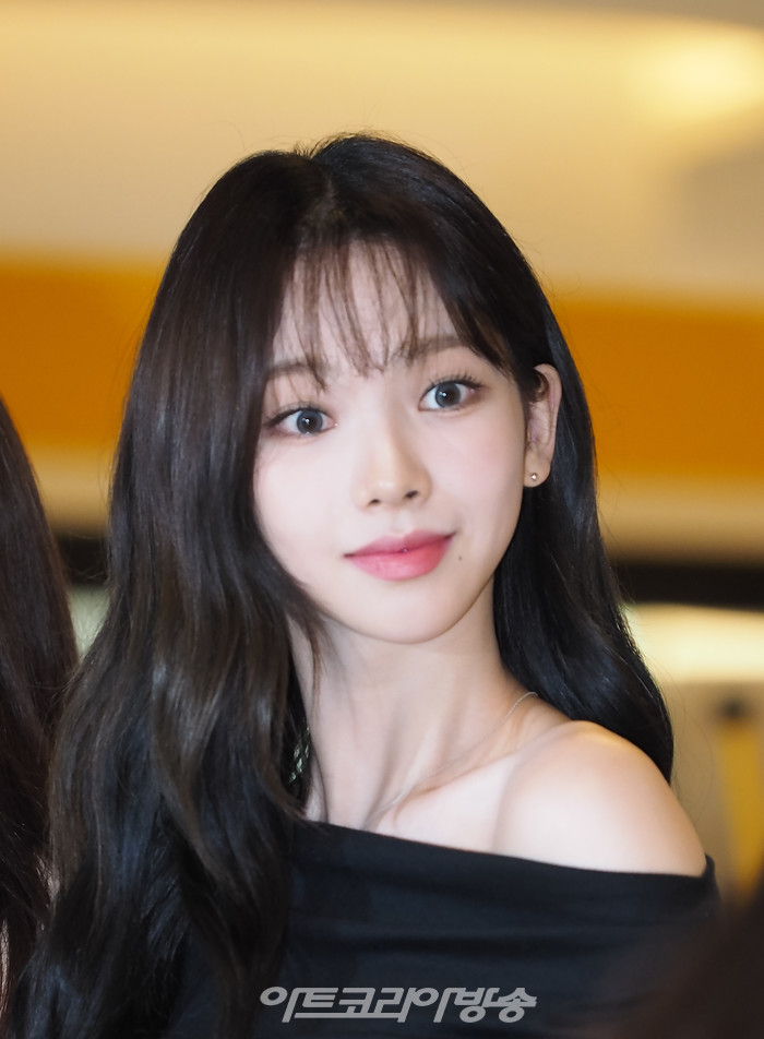 [AK포토] 에스파 카리나, '독보적 예쁨'