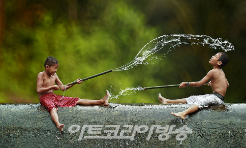 마음이 편안해지는 Herman Damar(인도네시아) 의 작품