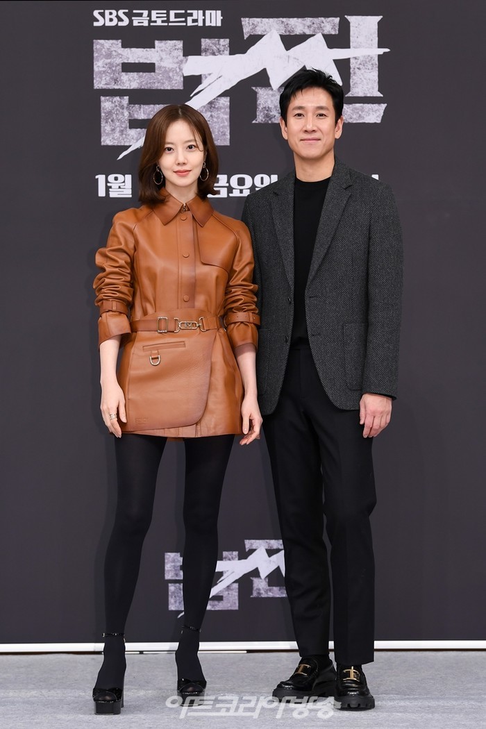 [AK포토] 이선균-문채원-박훈-강유석, 통쾌한 사이다 복수극 기대하세요