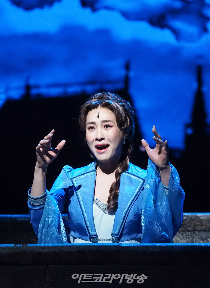 [AK화보] 옥주현, 매직문 (베토벤)