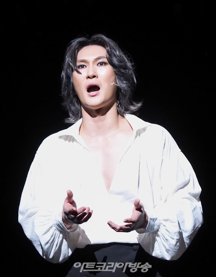 [AK화보] 박은태, 사랑은 잔인해 (베토벤)