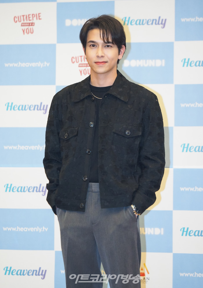 [AK포토] 토미 싯티촉 푸에크풀폴, '큐티파이 투 유' 성원해 주세요