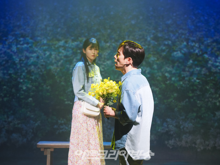 [AK화보] 한재아-고훈정, 널 비춰줄게 (빠리빵집)