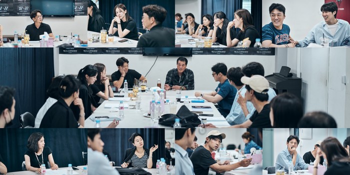 연극  '2시 22분 – A GHOST STORY' ... 본격 공연 앞서 리딩 현장 공개