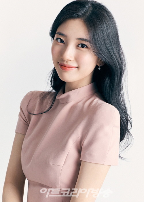 수지, ‘한복의 미’세계에 알린다