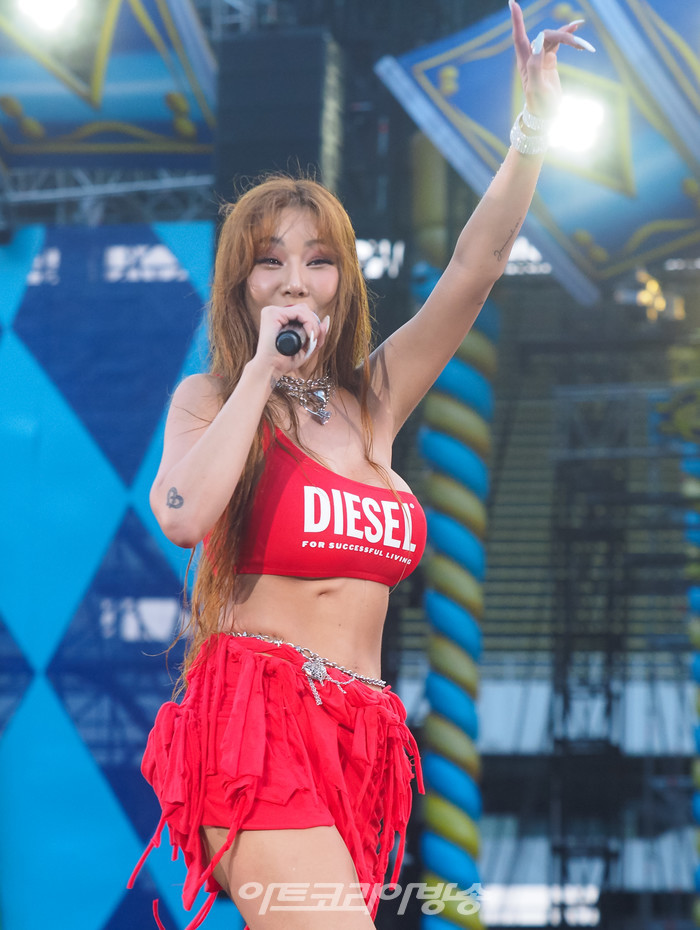 [AK화보] 제시, '싸이흠뻑쇼' ~ 눈누난나