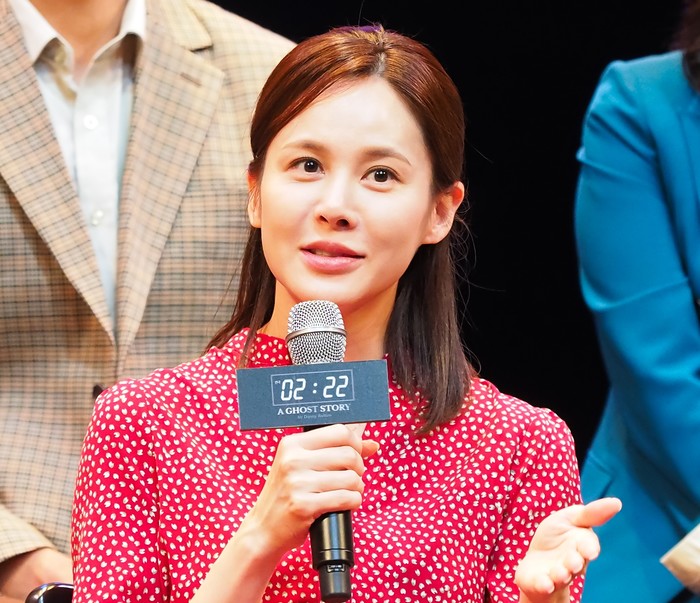 [AK현장] 첫 연극 도전 아이비, 