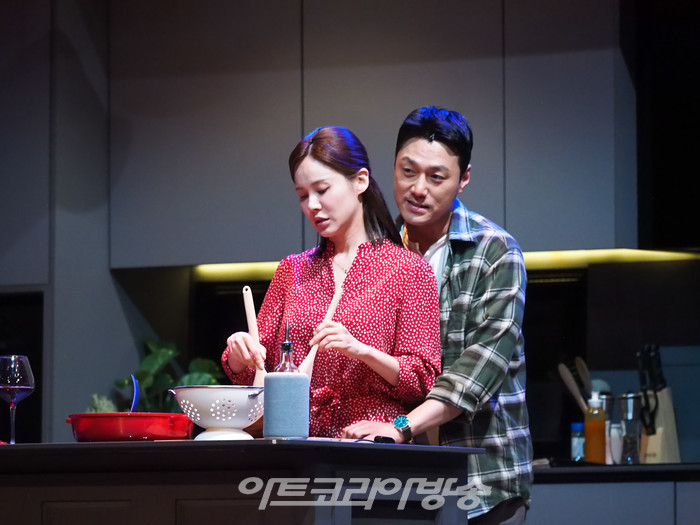 [AK화보] 아이비-최영준-임강희-차용학, '오감을 자극할 초자연적 현상' (2시 22분)