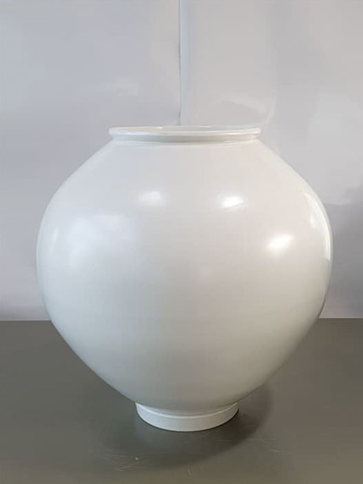 [김수열 갤러리스트] 소장품이야기 46 ‘강민수 작가의 백자 달항아리’