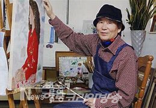 [부고] '꽃과 여인', '은백색의 화가' 김형근 화백 별세...향년 93세