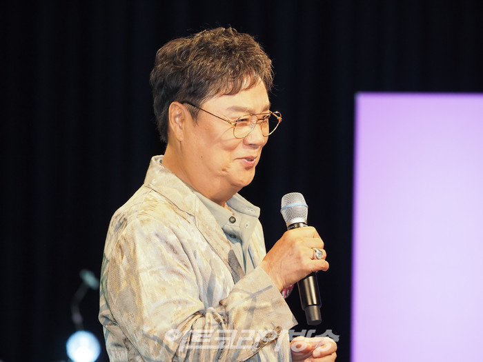 [AK현장] '영원한 오빠' 남진, 