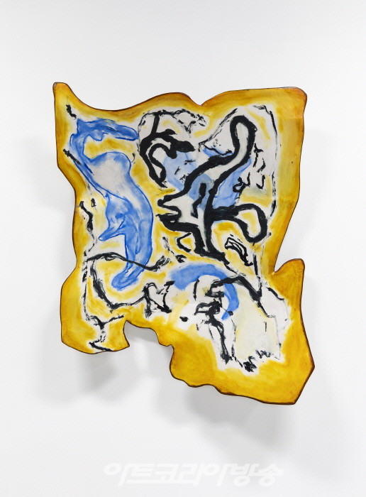 에르네스토 버고스 개인전 'Shape Memory'