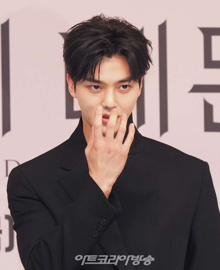 [AK포토] 송강, 완전무결 치명적 악마 정구원