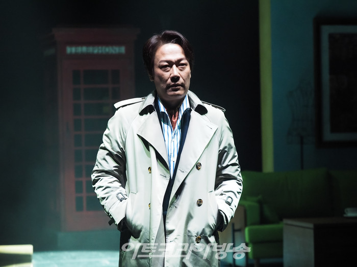 [AK화보] '컬렉션' 제임스 역 강신구 ... 