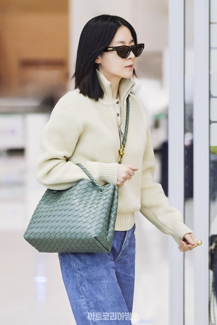 [포토] 이영애, 스타일리시한 공항 패션