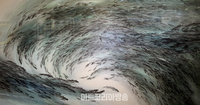 [조정육 미술평론가] 김무호 연분홍 연심(戀心)