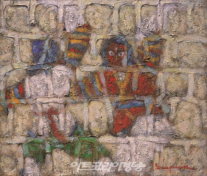 [김종근 미술평론] 눈부신 돌담의 아름다움에서 입체조각까지 –이필언의 예술 60년