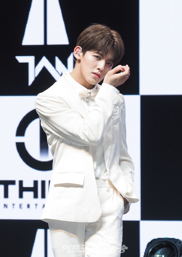 [AK포토] 탄 현엽, '엔딩요정 맞죠' (1TAN)