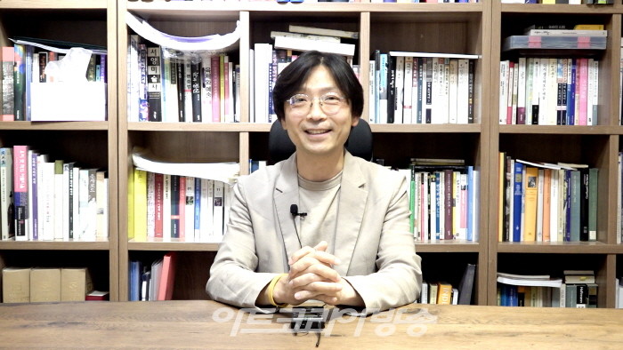 통영국제트리엔날레 김지인 단장 인터뷰