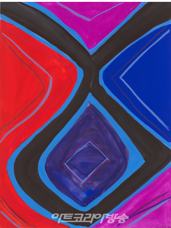 마리나 아담스 '무엇을 듣고 있습니까?'