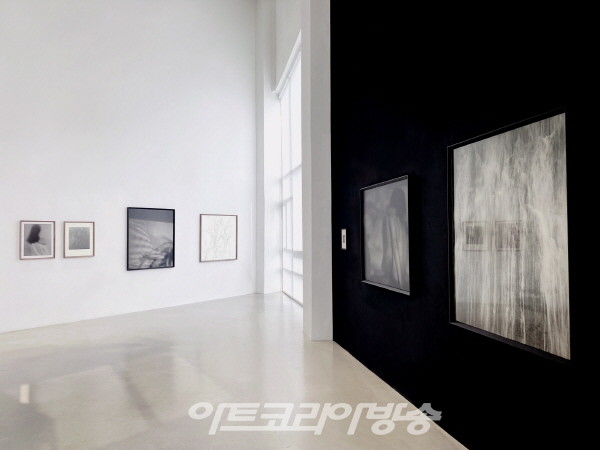 갤러리 구조, 민병헌 개인전 개최