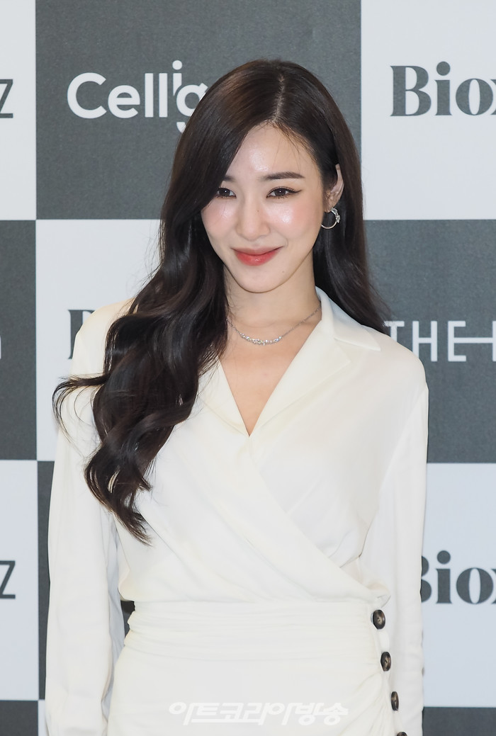 [AK포토] 티파니 영, '반가워요~여러분'