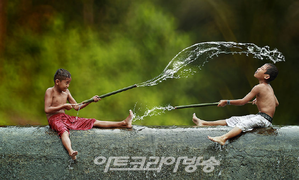 Herman Damar(인도네시아) 의 작품