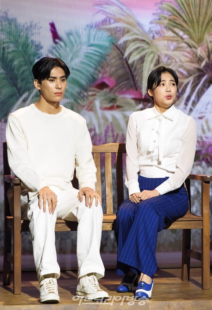 [AK포토] 유태양-이상아, 의식이 생긴 아오 (인간의 법정)