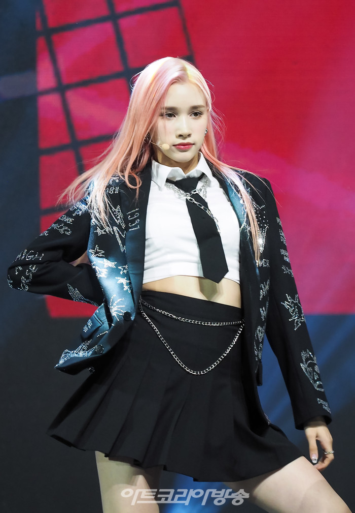 [AK화보] 케플러, 희망 메시지 전하는 타이틀곡 'We Fresh' 무대